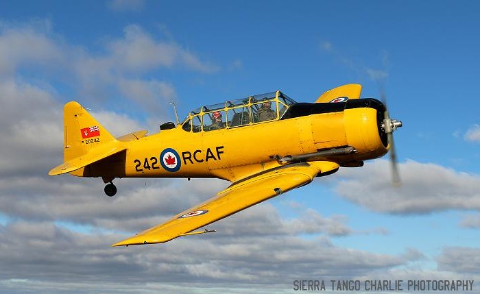 HARVARD MK II 3830 C-FRWN