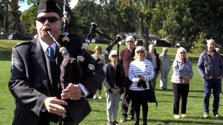 Piper Jim Arthur plays during the dedication ceremony of the Byron Springbank Veterans Monument on Oct. 3, 2026 (Brent Lale/CTV News London)