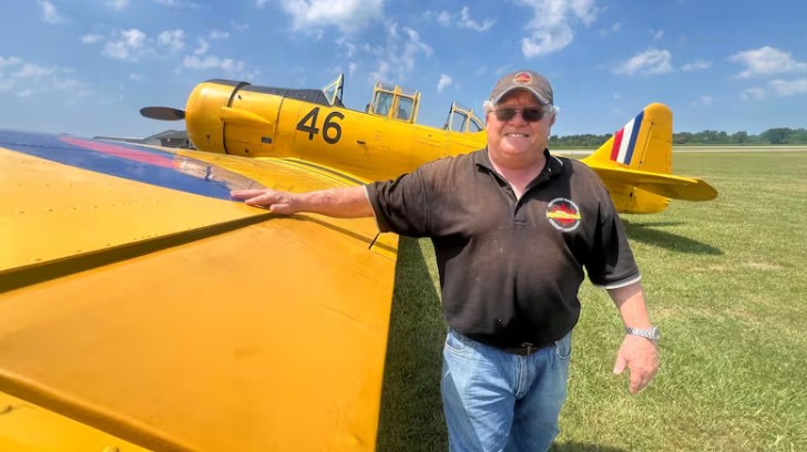 John Britton is vice president of the Canadian Harvard Aircraft Association based in Tillsonburg. The group acquires, restores and flies Harvards, which were used to train pilots part of the British Commonwealth Air Training Plan in the Second World War. (Andrew Lupton/CBC News)